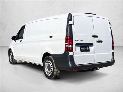 Used 2018 Mercedes-Benz Metris image 8