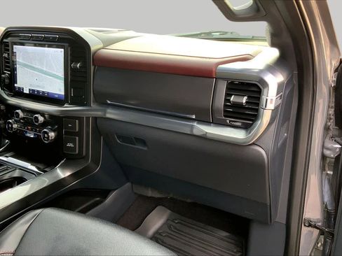 Used 2021 Ford F150 Lariat w/ Equipment Group 502A High AWD/4WD image 19