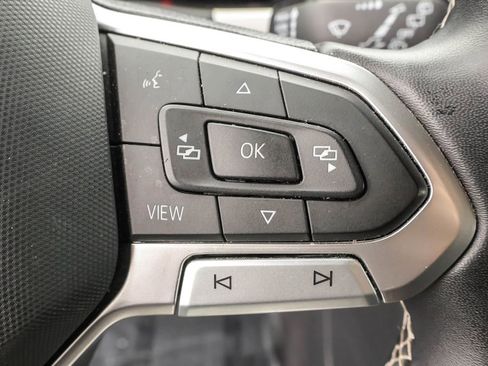 Used 2023 Volkswagen Atlas Cross Sport SE image 20