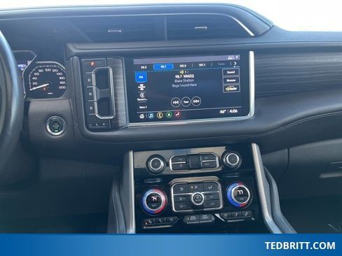 Used 2021 GMC Yukon XL Denali image 32