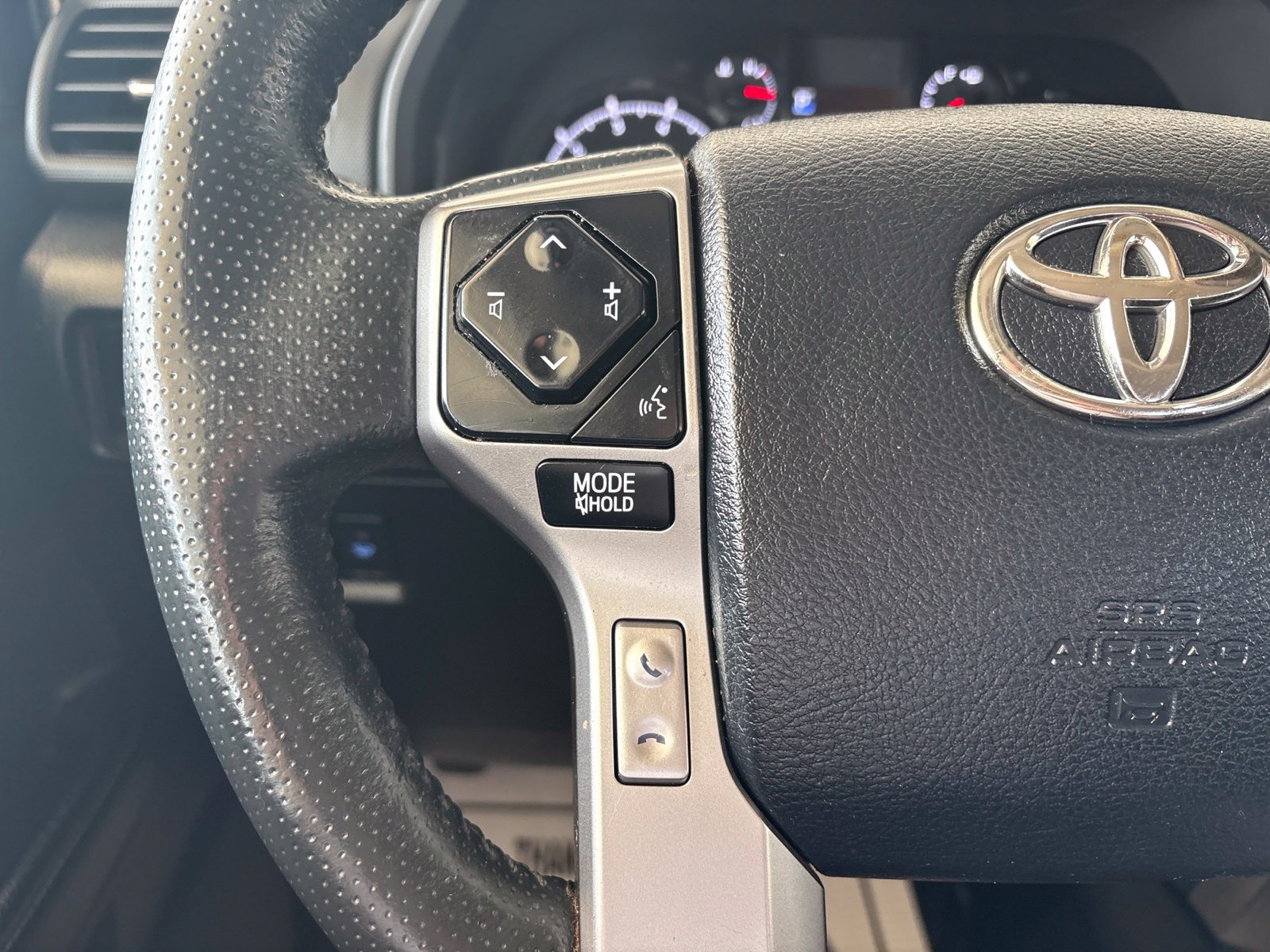 Used 2023 Toyota 4Runner SR5 Premium w/ Moonroof Package AWD/4WD image 27