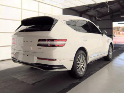 Used 2025 Genesis GV80 2.5T AWD/4WD image 5