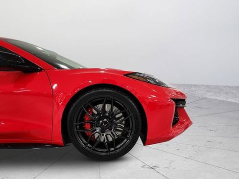 Certified 2024 Chevrolet Corvette Z06 w/ Stealth Interior Trim Package image 28