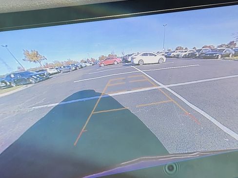 Used 2023 Cadillac XT6 Premium Luxury image 29