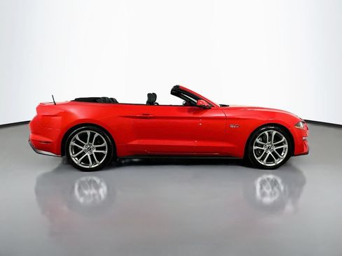 Used 2018 Ford Mustang GT Premium w/ Equipment Group 401A RWD image 9