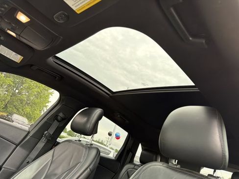 Used 2018 Lincoln MKX Select w/ Select Plus Package FWD image 21
