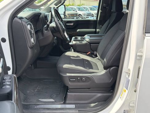 Used 2023 GMC Sierra 2500 SLE w/ SLE Value Package; AWD/4WD image 12