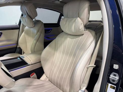 Used 2022 Mercedes-Benz S 500 S 500 image 21