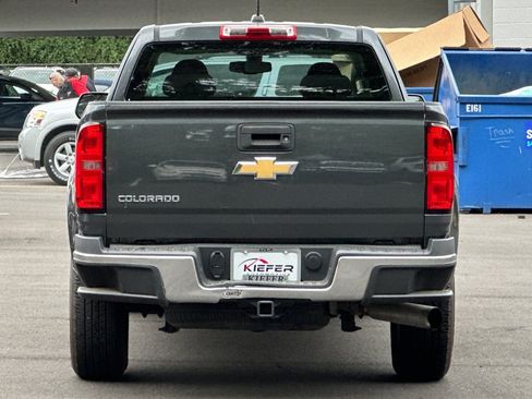 Used 2016 Chevrolet Colorado W/T w/ WT Convenience Package RWD image 5