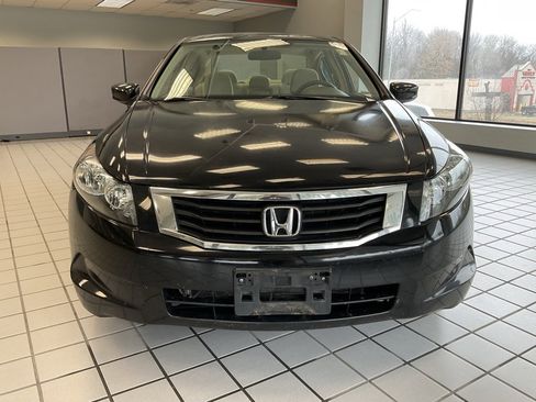 Used 2009 Honda Accord LX-P image 2