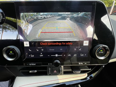 Used 2024 Lexus NX 250 FWD image 25
