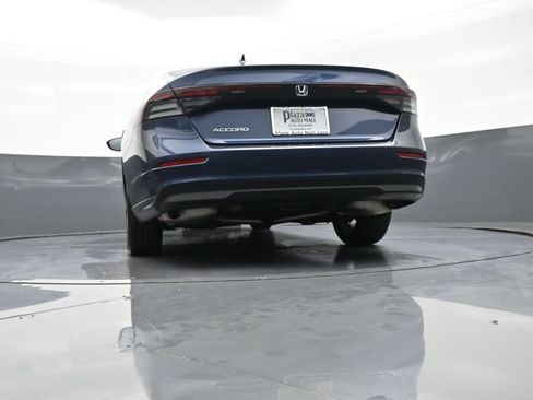 Used 2023 Honda Accord EX image 30