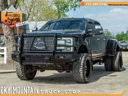 Used 2019 Ford F350 Platinum w/ Platinum Ultimate Package