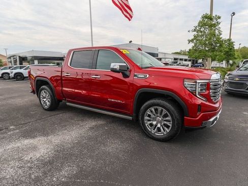 Used 2023 GMC Sierra 1500 Denali AWD/4WD image 12