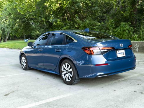 Used 2026 Honda Civic LX image 7