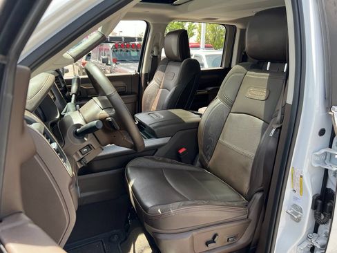 Used 2025 RAM 3500 Longhorn AWD/4WD image 18