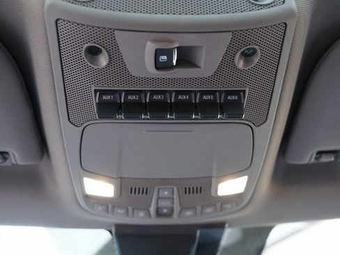 Used 2020 Ford F350 Lariat image 31