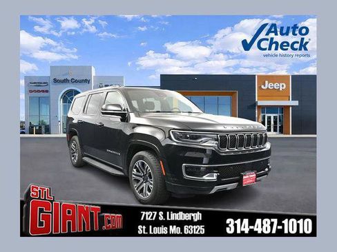 Certified 2024 Jeep Wagoneer Series II w/ Flexible Seating Group AWD/4WD image 1