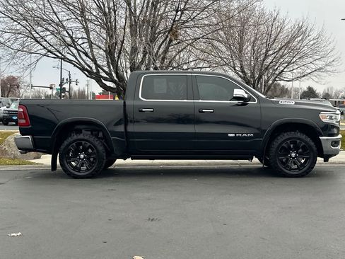 Used 2019 RAM 1500 Laramie Longhorn image 8