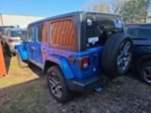 Used 2024 Jeep Wrangler Unlimited w/ Convenience Group image 4