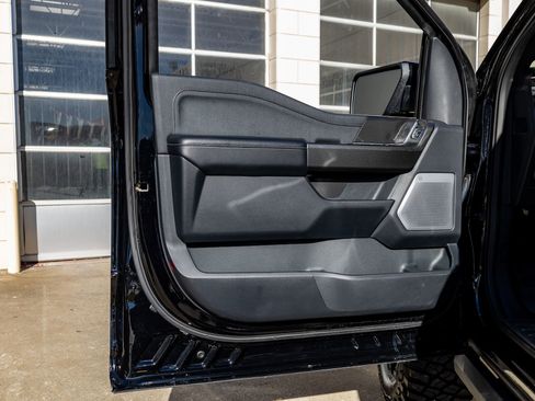 Used 2022 Ford F150 Lariat w/ Equipment Group 502A High image 34