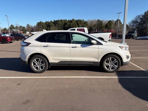 Used 2016 Ford Edge Titanium w/ Technology Package image 2