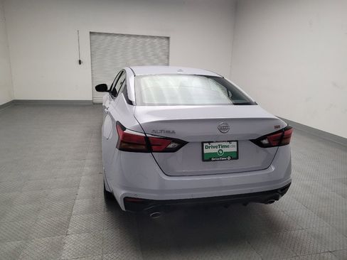 Used 2024 Nissan Altima 2.5 SR w/ SR Premium Package image 6