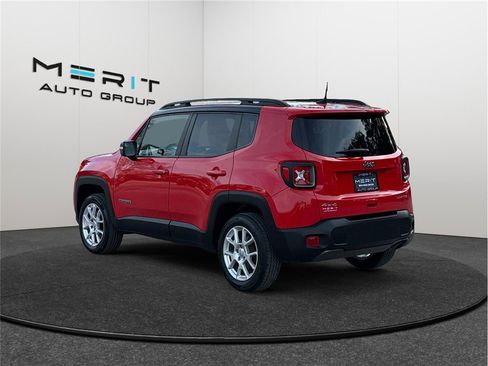 Used 2021 Jeep Renegade Limited image 7