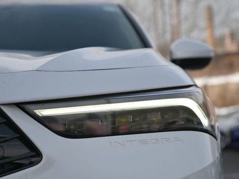 Used 2025 Acura Integra image 10