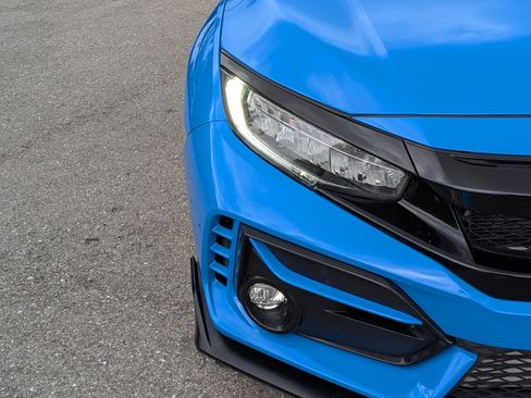 Used 2021 Honda Civic Type R image 9