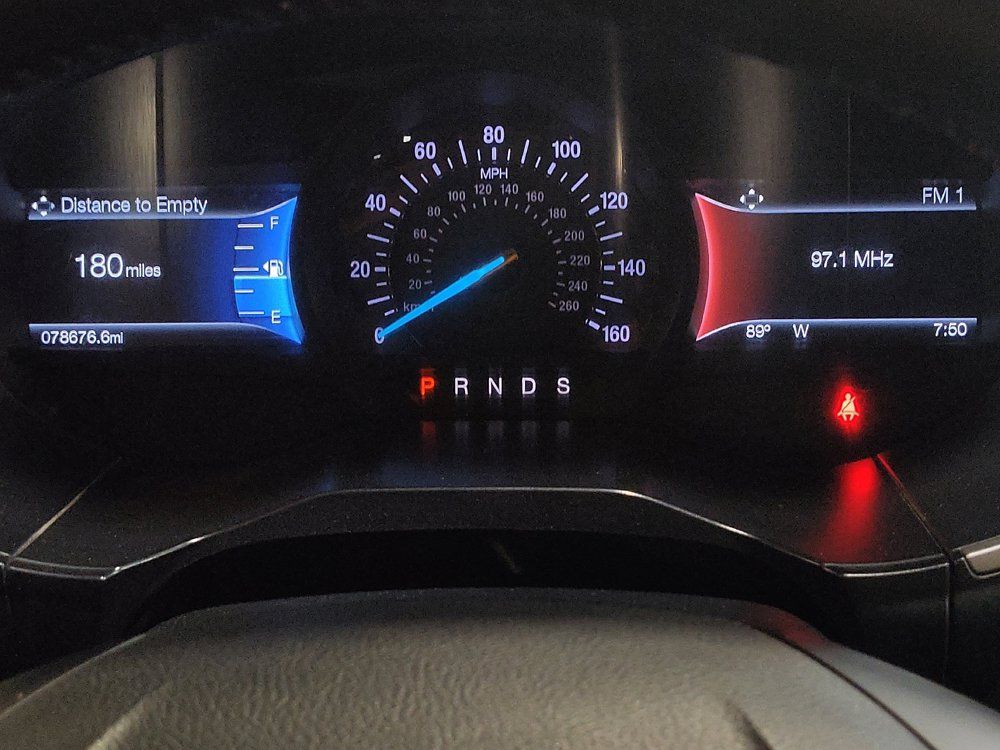 Used 2018 Ford Edge SEL w/ Equipment Group 201A FWD image 23