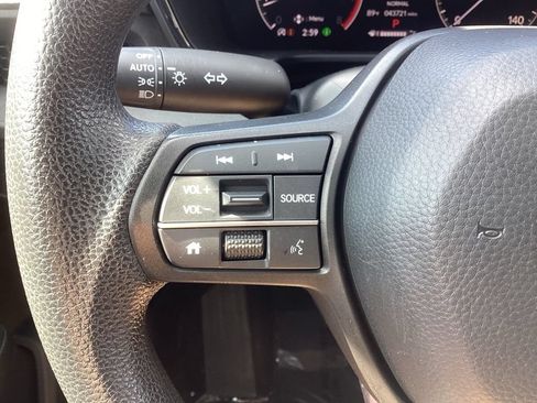 Used 2024 Honda CR-V EX image 17