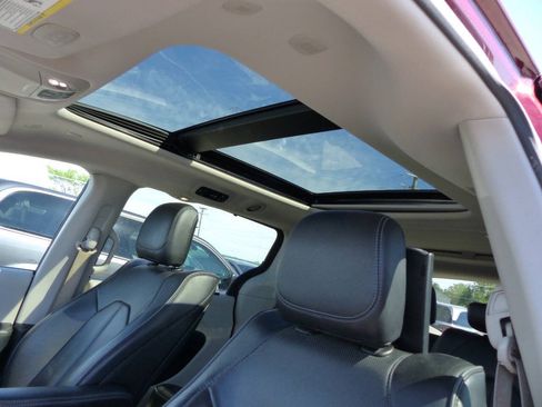 Used 2020 Chrysler Pacifica Limited FWD image 36