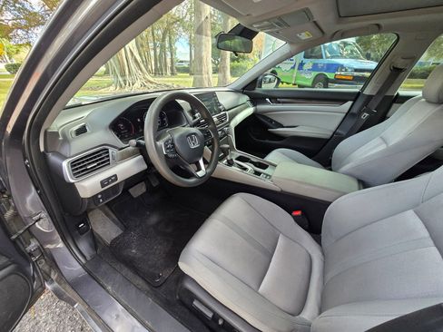 Used 2019 Honda Accord EX image 23