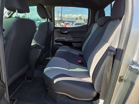 Used 2023 Toyota Tacoma TRD Off-Road w/ Technology Package AWD/4WD image 30