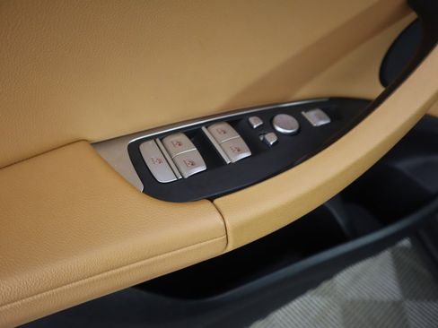 Used 2023 BMW X3 xDrive30i w/ Premium Package image 38