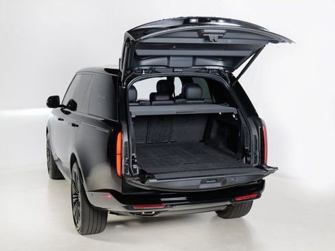 New 2026 Land Rover Range Rover SE AWD/4WD image 30