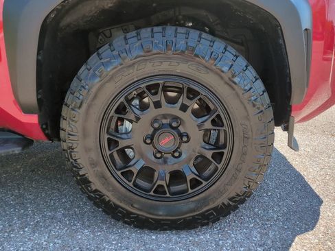 Certified 2026 Toyota 4Runner TRD Off-Road Premium image 11