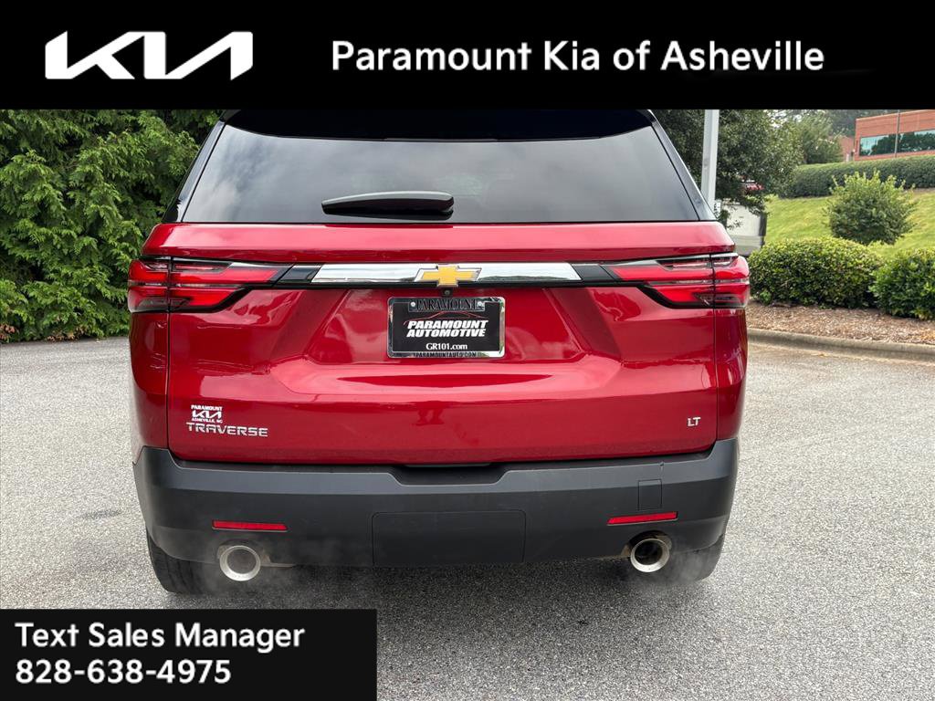 Used 2023 Chevrolet Traverse LT FWD image 5