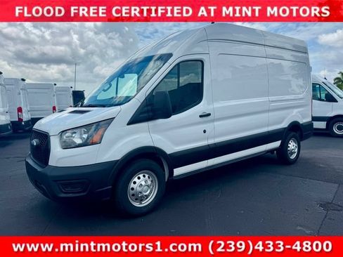 Used 2023 Ford Transit 250 148 High Roof AWD image 9