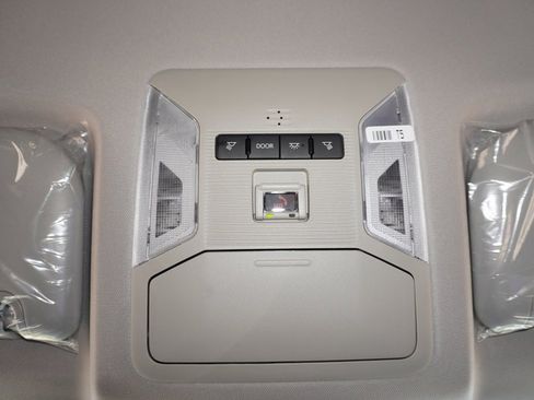 New 2025 Toyota RAV4 LE image 14