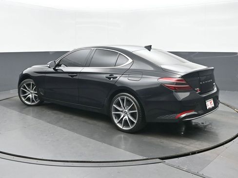 Used 2023 Genesis G70 2.0T image 5