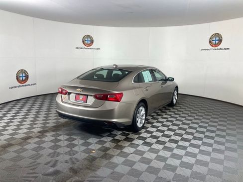 Used 2024 Chevrolet Malibu LT image 22