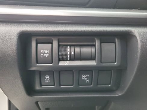 Used 2018 Subaru Crosstrek 2.0i Limited AWD/4WD image 23