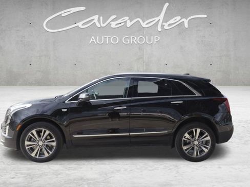 Certified 2025 Cadillac XT5 Premium Luxury image 4