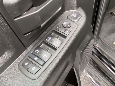 Used 2024 RAM 3500 Tradesman w/ Chrome Appearance Group image 38