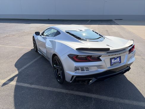 Used 2026 Chevrolet Corvette E-Ray AWD/4WD image 6