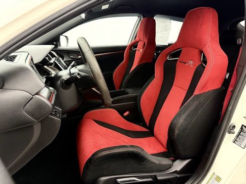 Used 2021 Honda Civic Type R image 9