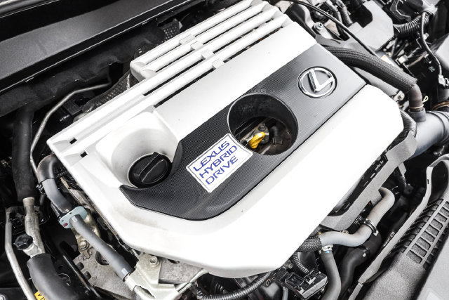 Used 2020 Lexus UX 250h w/ Premium Package AWD/4WD image 88