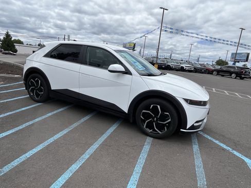 Used 2024 Hyundai Ioniq 5 SEL RWD image 7